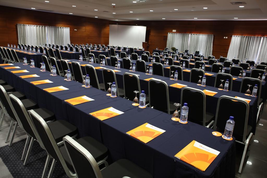 Montebelo Indy Maputo Congress Hotel الاعمال الصورة